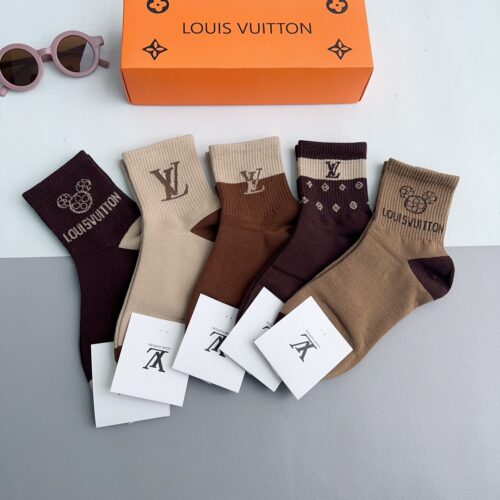 Louis Vuitton Socks  jeca330388