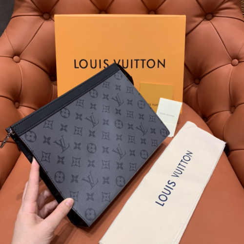 Louis Vuitton Pochette Voyage MM 27CM M69535 From Orange couch Factory