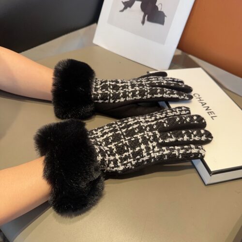 Chanel Gloves  jeca3300144