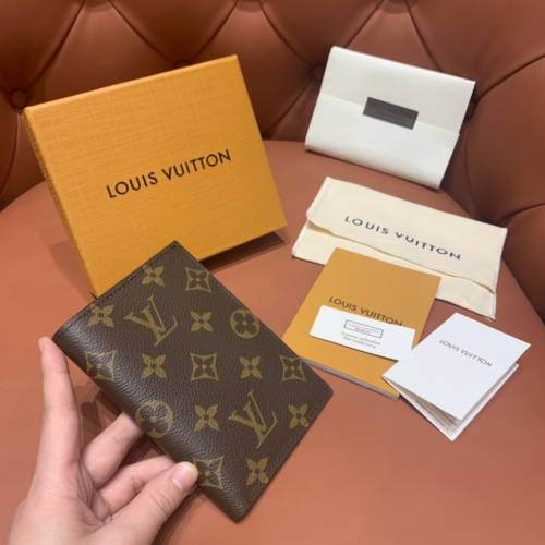 Louis Vuitton Passport Cover 10CM M64502 From Orange couch Factory