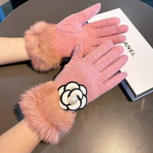 Chanel Gloves  jeca3300150