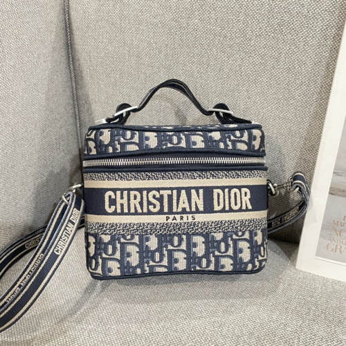 Dior Cosmetic Bag 18.5CM For God Factory