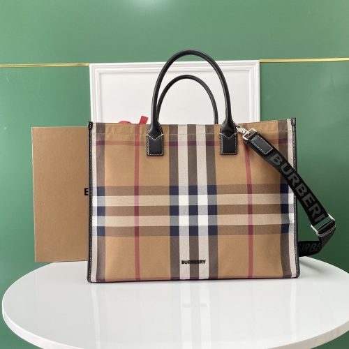 Burberry Bag 45CM 8941 For YK Factory