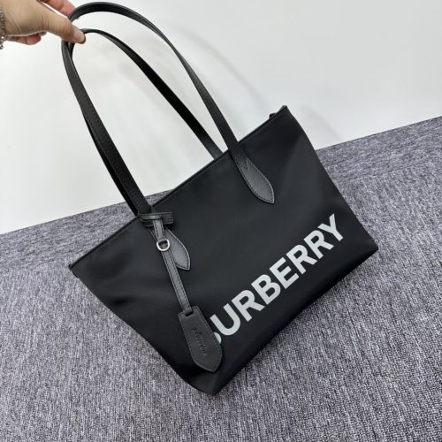 Burberry Bag 30CM 3151 For YK Factory