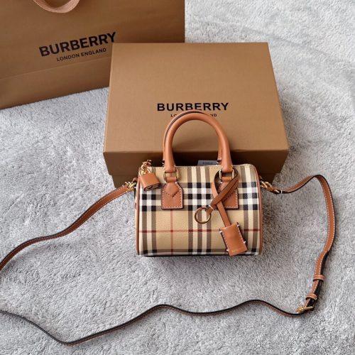 Burberry Bag 18.5CM 4962 For YK Factory