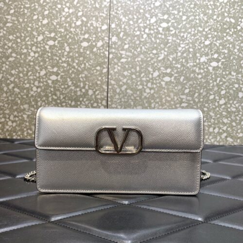 Valentino  Bag 20CM 061 For LKF Factory