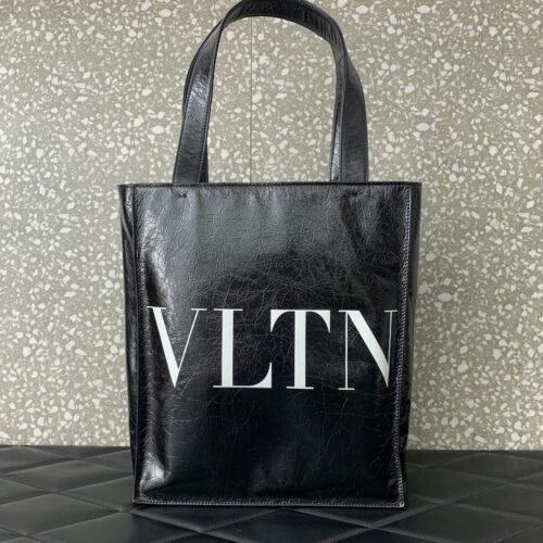 Valentino  Bag 27CM 0047 For LKF Factory