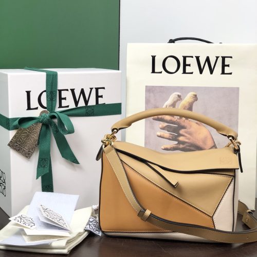 Loewe  Puzzle Bag 24CM 061609 For Mango Factory