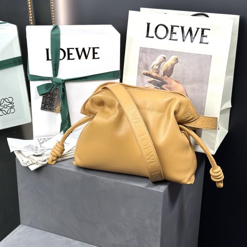 Loewe   Flamenco Bag 30CM 262228 For Mango Factory