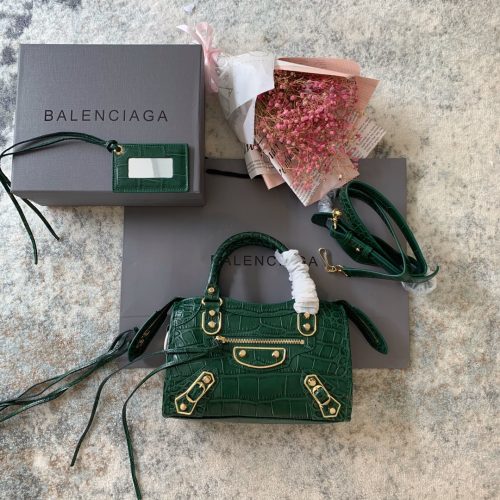 Balenciaga  Bag 24CM 298A From Apple factory