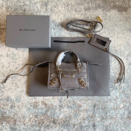 Balenciaga  Bag 18CM 291A From Apple factory