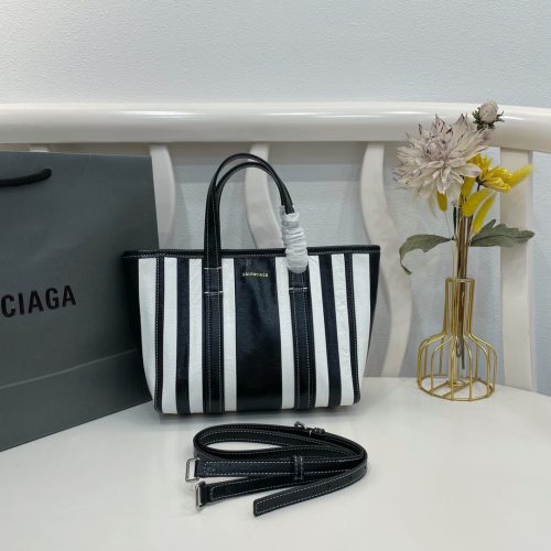 Balenciaga  Bag 29CM 2613 From Apple factory