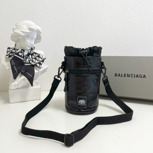 Balenciaga  Bag 13CM 210 From Apple factory