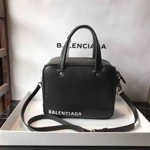 Balenciaga  Bag 22CM 618 From Apple factory