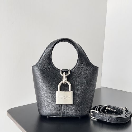 Balenciaga  Bag 23CM 622S From Apple factory