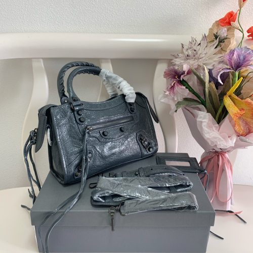 Balenciaga   Bag 24CM 803S From Apple factory