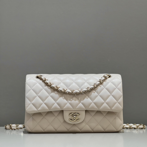 Chanel 25cm Bag White Lamskim Leather For God Factory