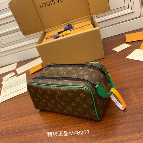 Louis Vuitton Dopp Kit 28CM M46253 From Duty Free Factory