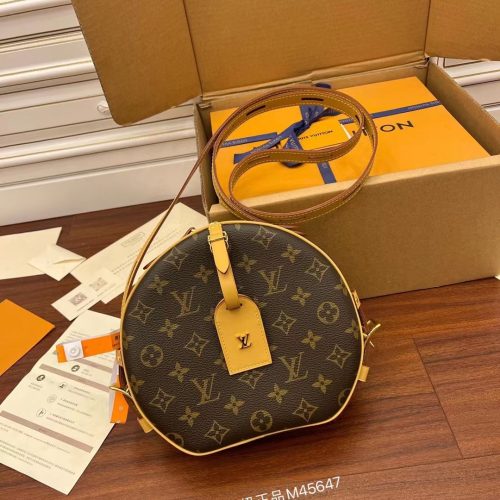 Louis Vuitton BOITE CHAPEAU 20CM M45647 From Duty Free Factory