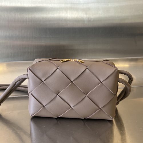 Bottega Veneta Cassette Bag 709417 22CM For Jing Factory