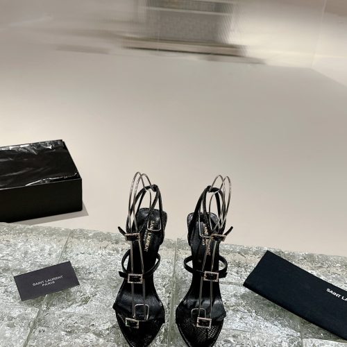 Woman Saint Laurent shoes For XD Factory