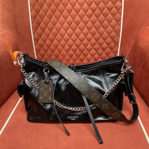 Louis Vuitton 𝐜𝐚𝐫𝐫𝐲𝐚𝐥𝐥 𝐜𝐚𝐫𝐠𝐨 33.5CM M24861OC From Orange couch Factory