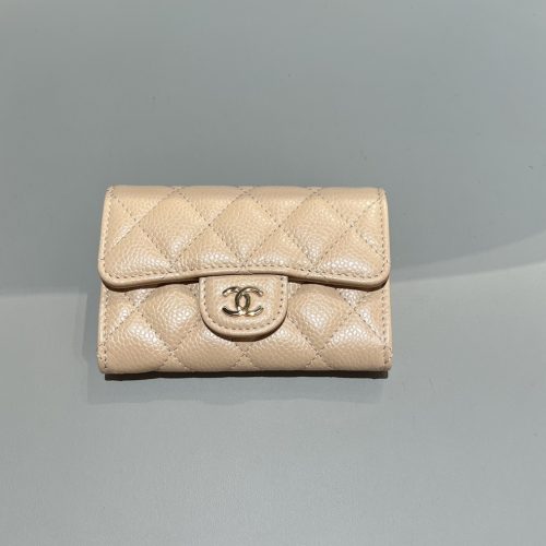 New Cardholder beige caviar leather gold hardware 187 king