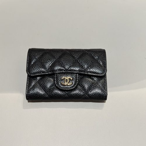 New Cardholder black caviar leather gold hardware 187 king