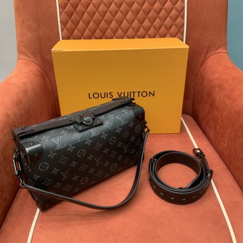 Louis Vuitton 𝐒𝐨𝐮𝐥 𝐭𝐫𝐮𝐧𝐤 29CM M11744 From Orange couch Factory