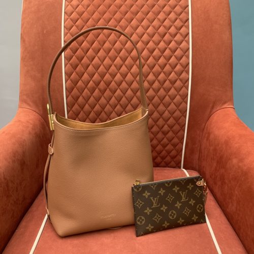 Louis Vuitton 𝐋𝐨𝐰𝐤𝐞𝐲 𝐡𝐨𝐛𝐨 24CM M25354 From Orange couch Factory